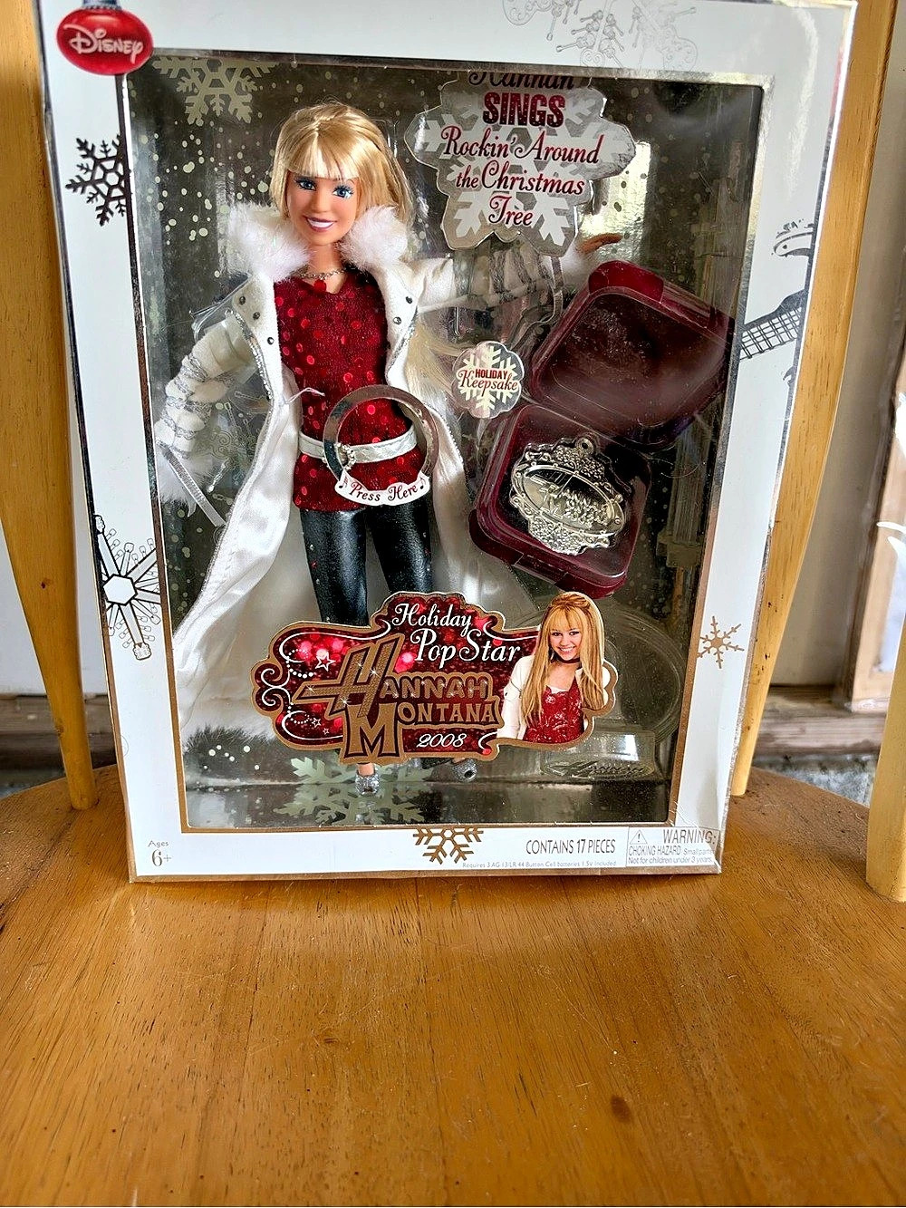 Disney Hannah Montana Holiday Pop Star Doll Red & White